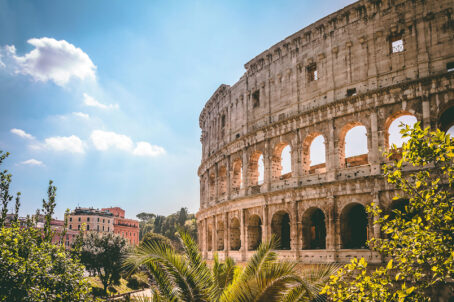 Colleseum in Rome - Cadillac Travel
