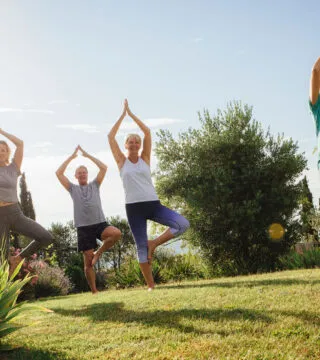 Group yoga - Cadillac Travel