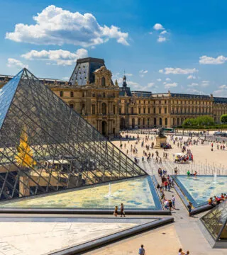 Le louve, Paris, France - Cadillac Travel