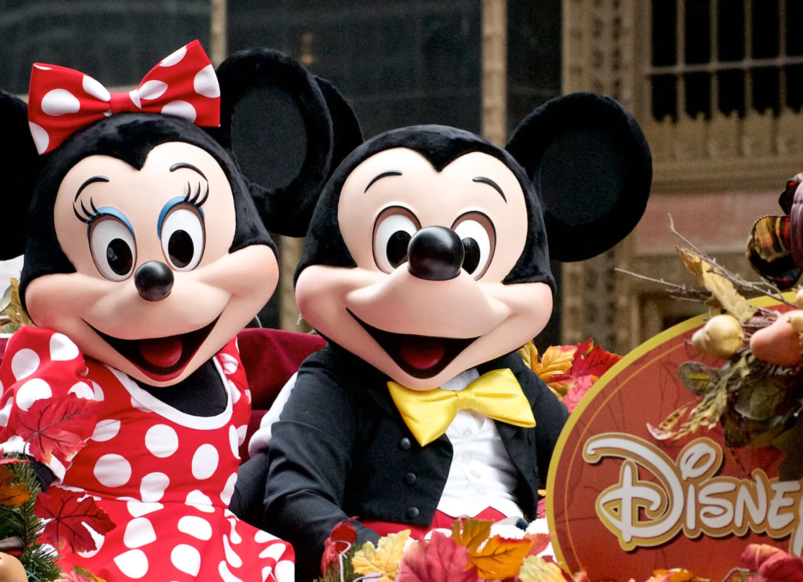 Minnie & Mickey at Disney - Cadillac Travel